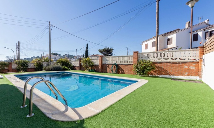 Creixell House | Alcazar by Interhome