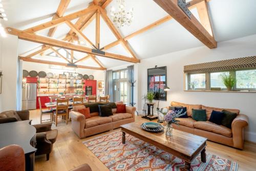 Saxmundham House | Alde Bay Farm - Barn Owl Sanctuary