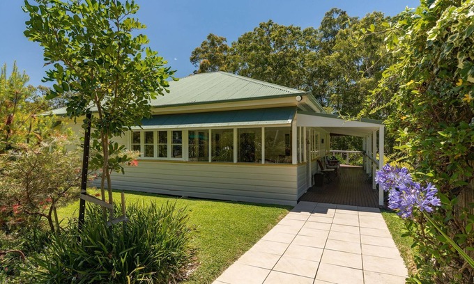 Mayers Flat Cottage | Aleda House on the Myall Lakes