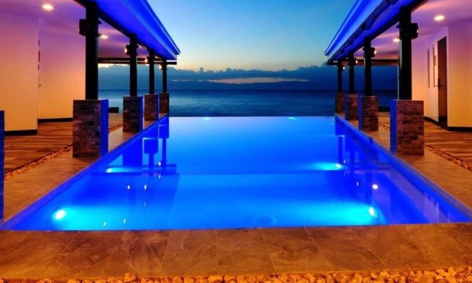 Alegria House | Alegria Water Front Beach House