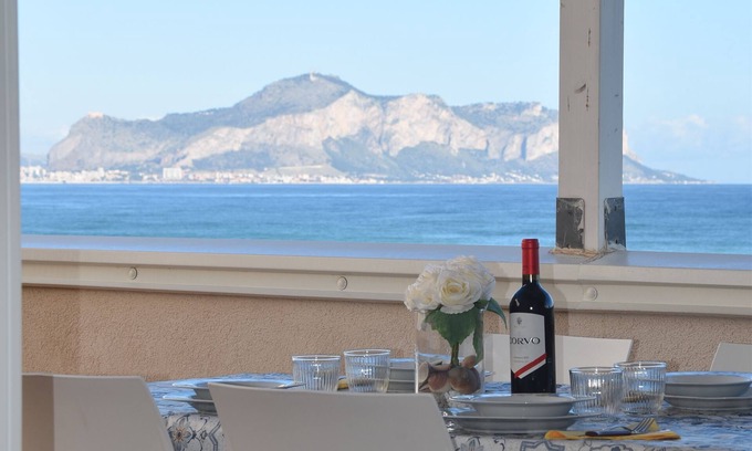 Ficarazzi Apartment | ALESSIA'S HOUSE - SEA VIEW OVER PALERMO
