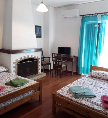 Lavrio Apartment | Alex Central City Accommodation