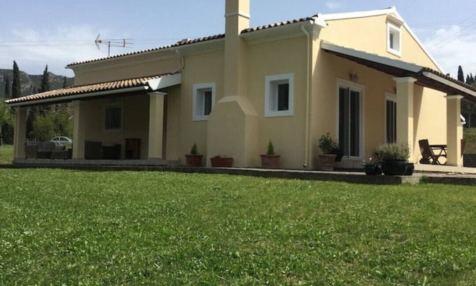 Doukades Villa | Alexakis Family villa, 5 minutes from Paleokastritsa