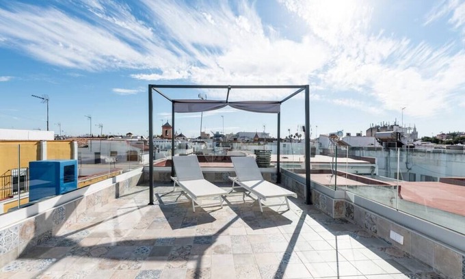 San Vicente Apartment | Alfaqueque. 1-bedroom, private terrace, solarium