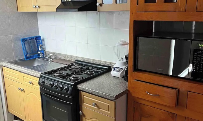 Doctores Apartment | Algarin-Roberto