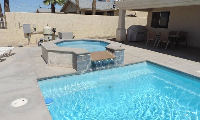Lake Havasu City House | Alibi-Step to open desert