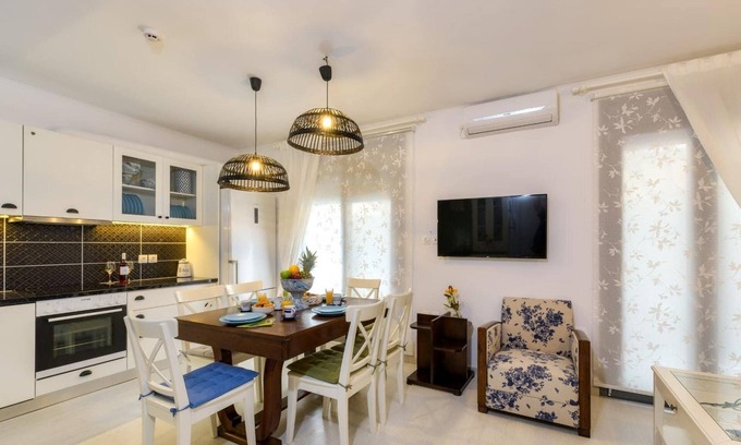Agii Apostoli House | Alisahni Villa, Villa
