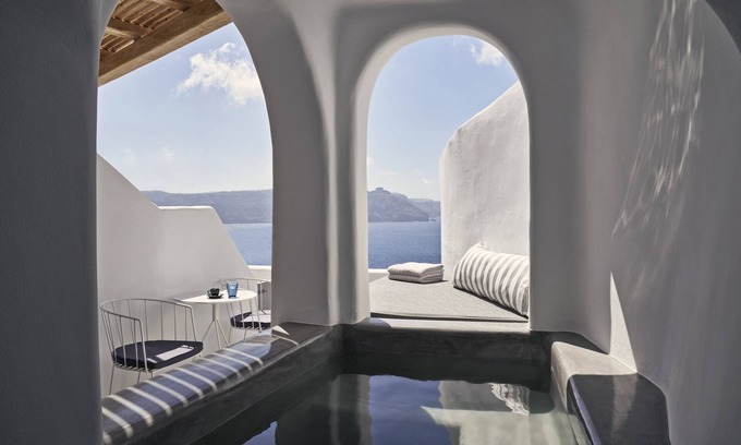 Oia House | Alisaris Caves