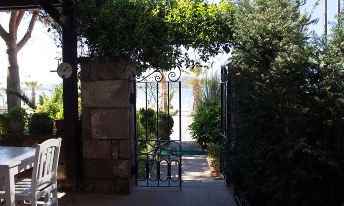 Ayvalik Bed & Breakfast | Aliye Hanım