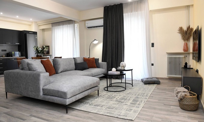 Ampelokipoi Apartment | Alkmini Apartment fully renovated, comfortable apartment near to metro