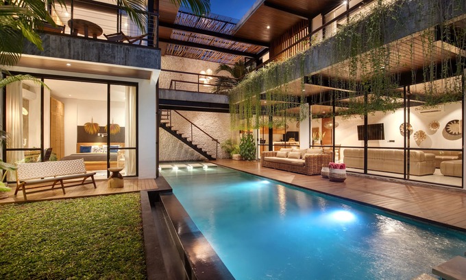 Berawa Villa | ALL ABOUT Canggu! Young Sassy Boho Style Villa for XL Groups