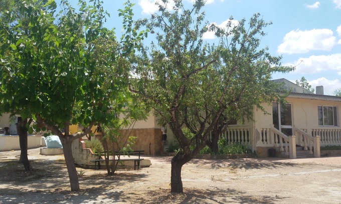 Godelleta Cottage | ALL COMFORT VILLA WITH POOL, IN A MAGICAL CAMPESTRE FRAME.