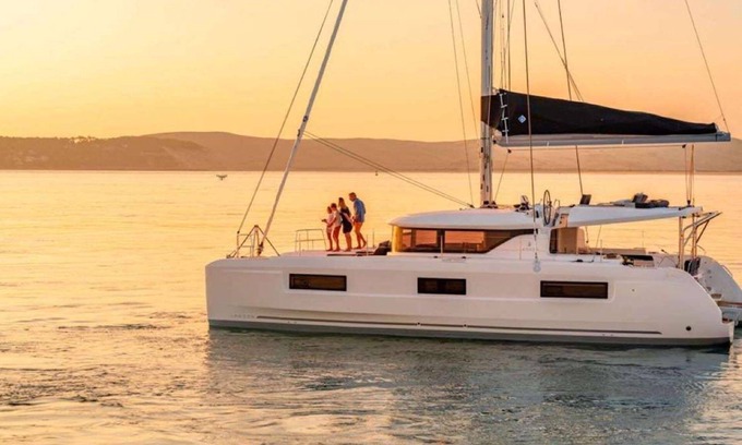 Red Hook Boat Rental | All-Inclusive Yacht Vacation : Aren't We Lucky