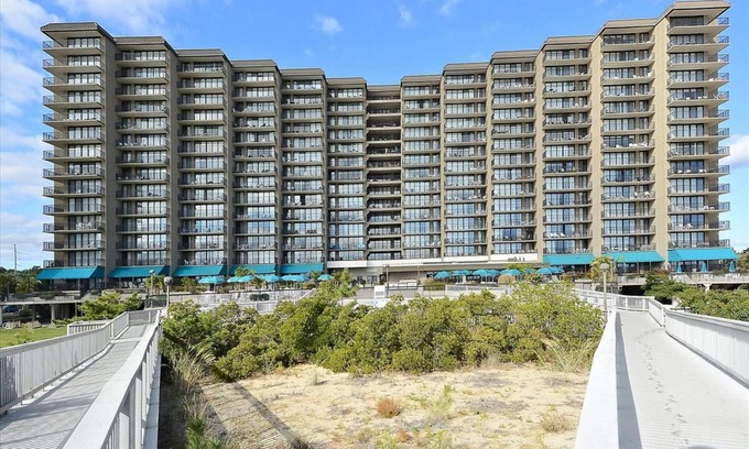 Bethany Beach Condo | All Long & Foster Vacation rentals include up to $300 in Free Activities per week! Ask your agent about Xplorie! FABULOUS OCEAN FRONT PENTHOUSE! - Two bedrooms + loft, two bath, ninth floor