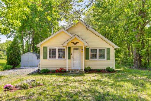 Highland Lakes House | All-Season Vernon Township Lake House Retreat!