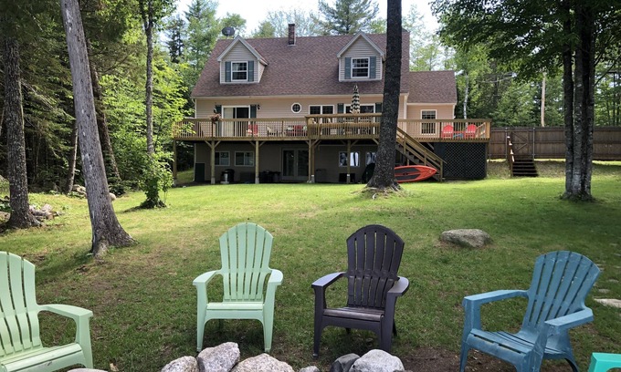 Penobscot House | All Season, WATERFRONT, family friendly, 7-bedroom vacation home on Toddy Pond