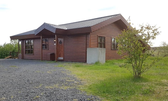 Reykholt House | All seasons house on the Golden Circle.