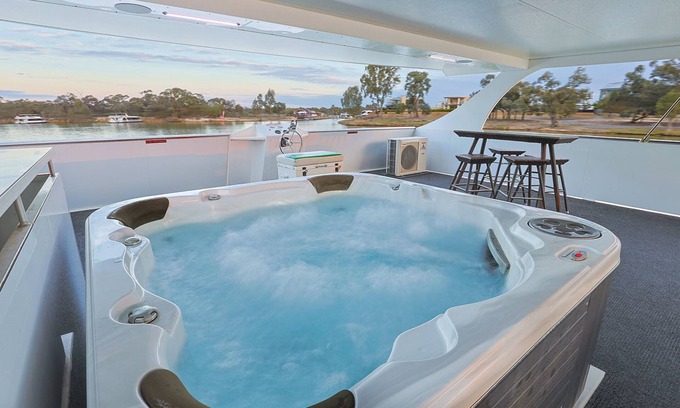 Mildura Boat Rental | All Seasons Houseboats