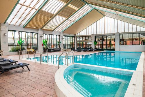 Strathdale Hotel | All Seasons Resort Hotel Bendigo