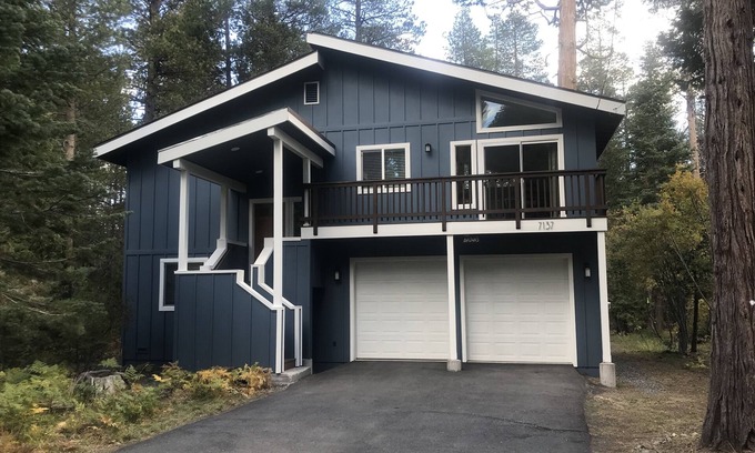 Tahoma House | ALL THE COMFORTS OF HOME: Lake & Bike Trail 0.5mi, SKI: 2+mi to multiple resorts