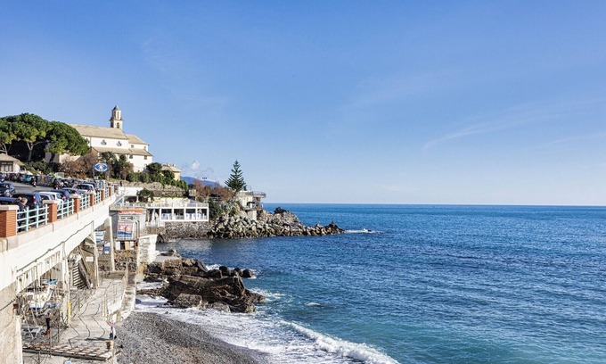 Quinto al Mare Apartment | Alla Goccia by Wonderful Italy
