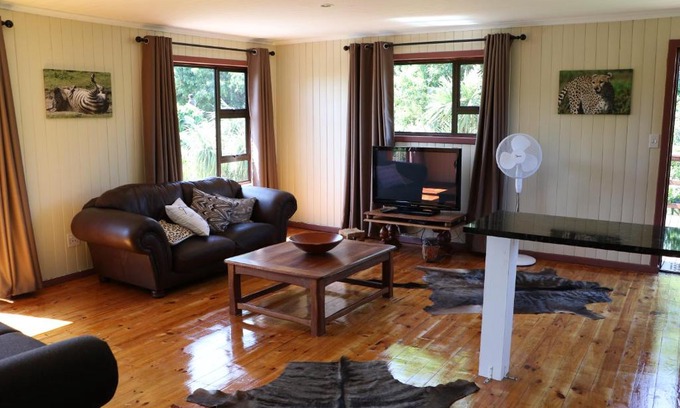 Hunter's Home House | Allan Grove