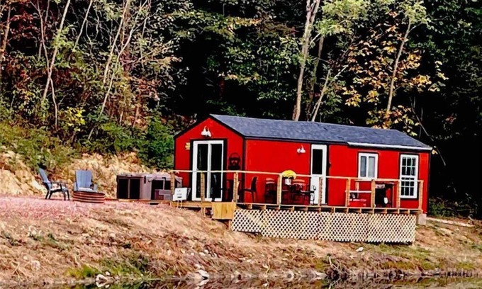 Logan House | Almas Retreat