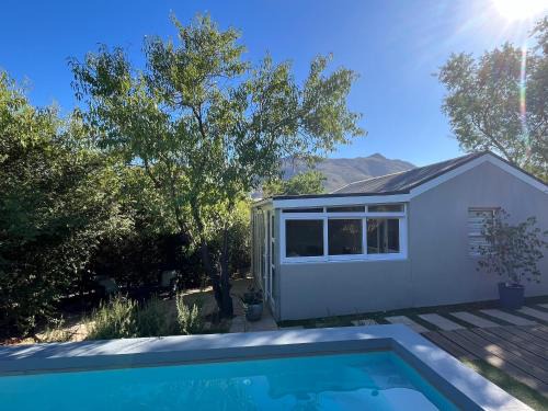 Riebeek Kasteel Apartment | Almond Cottage