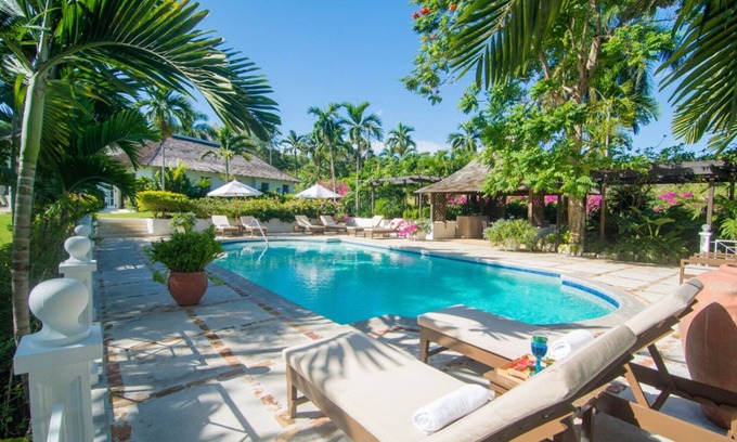 Tryall Villa | Almond Hill Villa Jamaica - Luxury 4 Bedroom Villa in Montego Bay w/private pool