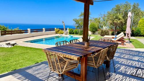 Kalamitsi Villa | Almond villa