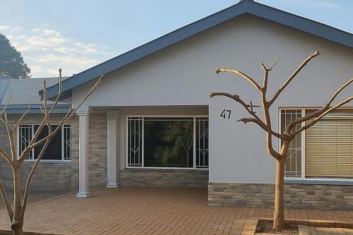 Lichtenburg House | Aloe Haven