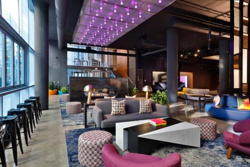 Streeterville Hotel | Aloft Chicago Mag Mile