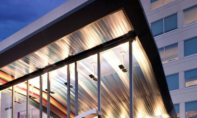 Williamsburg Hotel | Aloft Orlando International Drive
