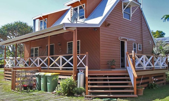 Amity Point House | Aloha Amity