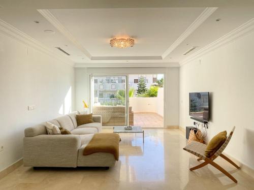 Marbella Apartment | Aloha Hill Club Exclusive Apartment with Premier Resort Amenities