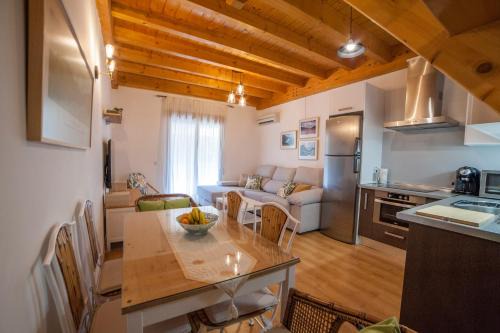 Arroyo Frio Apartment | Alojamiento Aguilar, con cargador de vehículo eléctrico