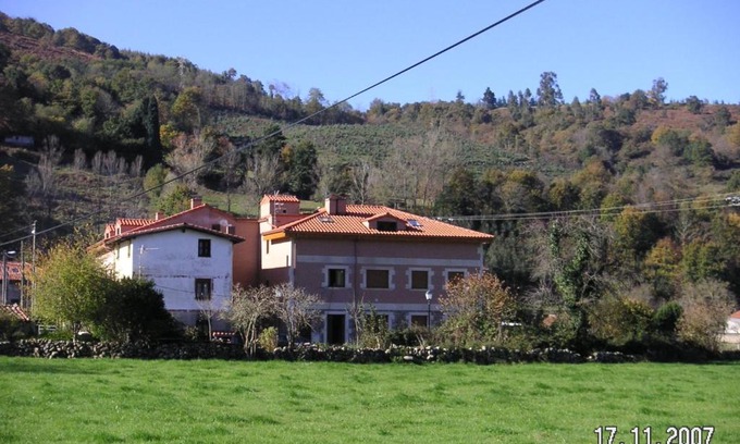 Teran Apartment | Alojamiento en Cabuérniga, Cantabria, para 4 personas