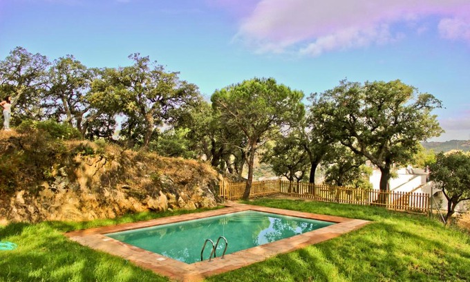 Alcala de los Gazules Apartment | Alojamiento Rural El Lario