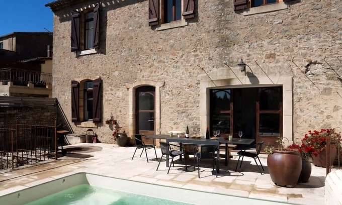 Couffoulens House | Along the water, village house with swimming pool