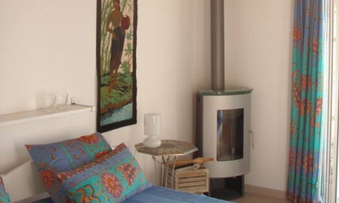 Votsi Apartment | Aloniro - Studio 3