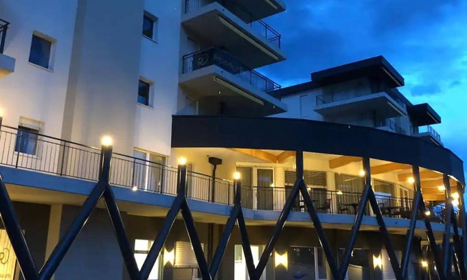 Collombey-Muraz Apartment | Alparthotel