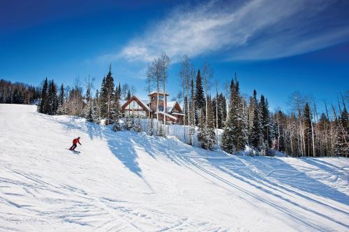 Mountain Village Ski Chalet | Alpen Ridge by Exceptional Stays