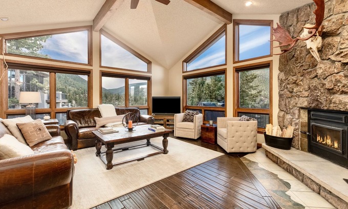 Windcliff Estates House | Alpenglow Vacation Home at Windcliff by RedAwning