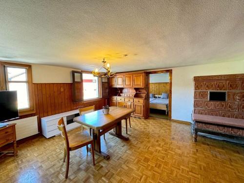 Triesenberg Apartment | AlpenHaus, farmhouse