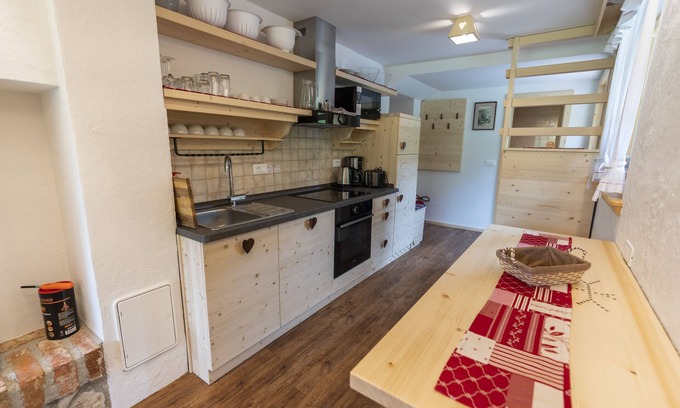 Ukanc Apartment | ALPIK Chalets - Bohinj - A4 - Family Two-Bedroom Apartment - Terrace - Fireplace