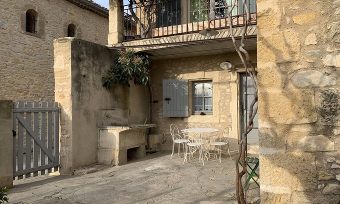 Aureille House | Alpilles, light-filled village house with air-con, courtyard, for 2 or 4