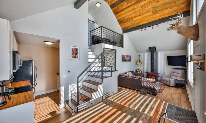 Granby Cabin | Alpine Cabin: Hot Tub, Steam Shower & Nearby Skiing