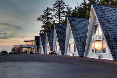 Otter Rock Apartment | Alpine Chalets at Otter Rock