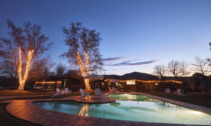 Khancoban Hotel | Alpine Inn
