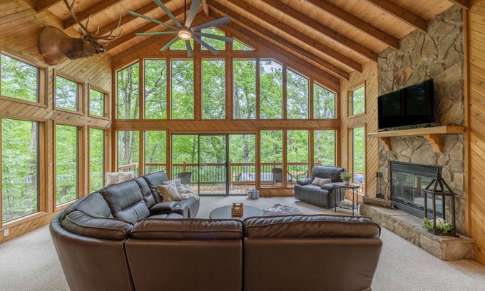 Innsbrook Ski Chalet | Alpine Woods by Innsbrook Vacations!